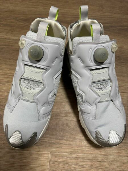 美品！限定カラー Reebok インスタポンプフューリー アイスグレー 26cm INSTAPUMPFURY スニーカー