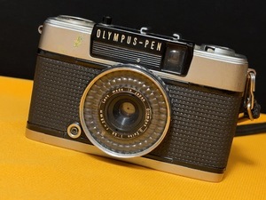 ※23137 OLYMPUS-PEN EE-3 1:3.5 28mm フィルムカメラ コンパクトカメラ