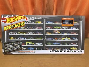 送料無料　HotWheels display case 83 chevy Silverado付　ホットウィール　ディスプレイケース　限定　83 シェビー　シルバラード付