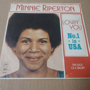 Minnie Riperton - Lovin' You / The Edge Of A Dream // Epic 7inch / Lovers / Janet Kay Loving you / AA0641 の画像1