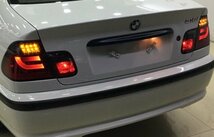 BMWE46用テールライト1個 LEDライト ウインカー ランプアセンブリ おすすめ 交換用 パーツ ドレスアップ 左右どちらか選択_画像3