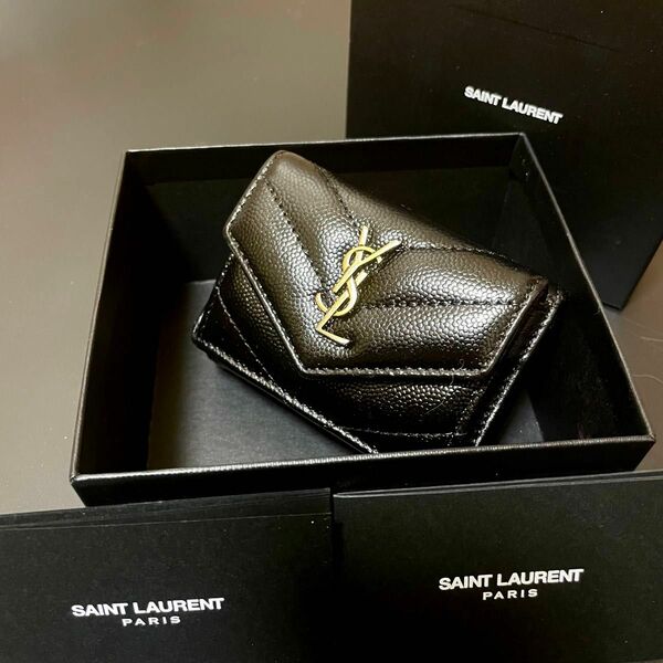 サンローラン SAINT LAURENT レザー コンパクト 財布