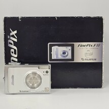 【4M29】1円スタート FUJIFILM FinePix F10 富士 フジフィルム ファインピクス コンパクトデジタルカメラ デジカメ_画像1