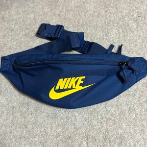 タグ無 NIKE ボディバッグ 3L ウエストポーチ ナイキ ヘリテージ/スポーツバッグ ネイビー ヒップバッグ