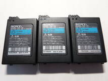送料無料　比較的美品　PSP用　バッテリーパック　3個セット　PSP-110　膨張なし　動作確認済　PSP1000 PSP2000 PSP3000　最大27個でも可能_画像2