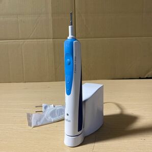 BRAUN ブラウン Oral-B オーラルB 3D excel Type 4736 電動歯ブラシ 中古品の画像1