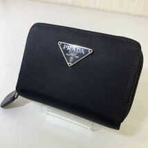 PRADA プラダ ナイロン カードケース コインケース 小銭入れ 黒 BLACK きれい 極美品 高級 ブランド おすすめ 大人気 ヴィンテージ レア_画像2