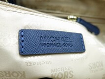 Michael Kors マイケルコース◆サフィアーノ レザー 本革◆トート バッグ◆ネイビー ゴールド金具◆美品◆ロゴ金具◆肩掛け◆A4収納◆N7909_画像9