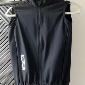 送料無料 2 S PISSEI BATURA VEST ピセイ ベスト ワンオーナー GILET ジレ サイクルベスト ウィンドブレイカー コンパクト ブラック 美品の画像1