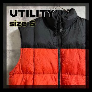 【美品】UTILITY ユーティリティ 赤 黒 ダウンベスト サイズS