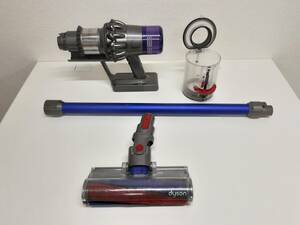 【B044】ジャンク品　dyson　ダイソン　コードレスクリーナー　SV14