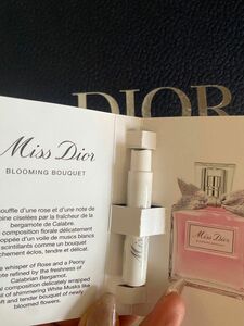 【未使用】Miss Dior ブルーミングブーケ サンプル