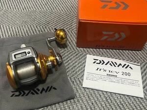 ダイワ　イッツ　ICV 200（右）/Daiwa it's ICV 200（右）