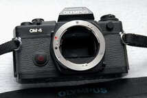 OLYMPUS オリンパス 最高峰 人気の高級一眼レフカメラ OM-4ボディ 希少な作動品 （腐食無し）_画像2