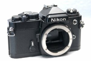 Nikon ニコン 昔の高級一眼レフカメラ FE（黒）ボディ 希少な作動品（腐食なし）