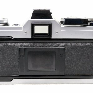 （綺麗）Canon キャノン 昔の高級一眼レフカメラ AE-1（銀）ボディ 希少な作動品 （鳴き無し）（腐食無し）の画像3