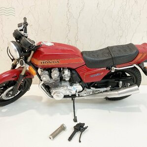 2404601177 ♭ HONDA ホンダ CB750-F バイク プラモデル 二輪車 オートバイ ホビー 乗り物 レッド 中古 現状品の画像1