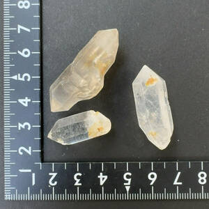 【E24337】まとめ売り チベットの水晶 両錐 石墨 天然石 鉱物 パワーストーン チベット産 水晶 原石