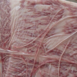 ブランド牛 チルド 黒毛和牛 外もも ナカ肉 もも肉 レア 3400g 最高級 A5 国産 焼肉 ステーキ ローストビーフ すき焼 赤身 牛肉 ブロックの画像3