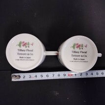NR1215 TIFFANY & Co. ティーカップ カップ ソーサー 洋食器 2客セット Tiffany Floral 日本製 花柄 ペアカップ 箱付き ティファニー 食器_画像5