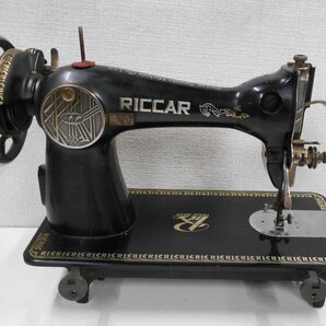 リッカー RICCAR ミシン レトロ アンティーク 昭和レトロ 手工芸 黒ミシン ジャンク 【セ191】の画像2