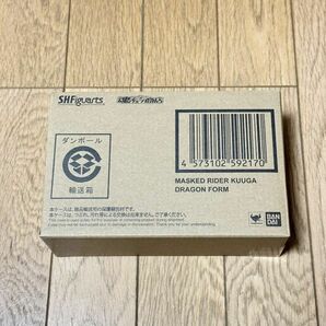 未開封品 S.H.Figuarts(真骨彫製法) 仮面ライダークウガ ドラゴンフォーム 魂ウェブ商店限定 仮面ライダークウガ フィギュア BANDAIの画像3