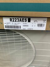 ☆ ダイキン 冷房 2.2Kw ルームエアコン おもに6畳用 F223ATES-W / 室外機 R223AES ホワイト 未使用 ☆_画像3