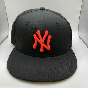 △【T-79】NEW ERA ニューエラ MLB NEW YORK YANKEES ヤンキース 59FIFTY ORIGINAL FIT　ロゴ刺繍　ブラック　キャップ 帽子