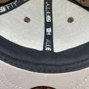 △【T-61】NEW ERA ニューエラ MLB NEW YORK YANKEES ヤンキース 59FIFTY ORIGINAL FIT コーデュロイ素材 ブラウン ロゴ刺繍 キャップの画像5