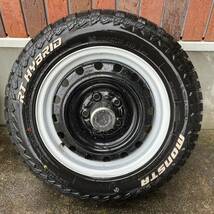 195/65R15 ホワイトレター　モンスタタイヤR/T 鉄ホイール_画像1