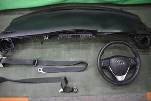 C235721 Corolla Fielder Hybrid 後期 NKE165 Toyota Genuine Steering Steering ダッシュボード ベルト エアバックパネル