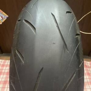 中古MCタイヤ 2022年製造 DUNLOP SPORTMAX ROADSPORT2 190/50ZR17 パンク品・現状渡し ダンロップ ロードスポーツ2 190 50 17 0322 K4713の画像1