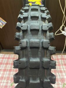 中古MCタイヤ 2022年製造 DUNLOP GEOMAX AT81 110/90-18 ダンロップ ジオマックス 110 90 18 3422 K4730