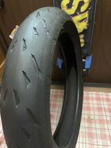 中古MCタイヤ 2022年製造 MICHELIN 2CT power5 120/70ZR17 ミシュラン パワー5 120 70 17 3122 K4738_画像4