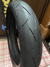 中古MCタイヤ バリ山 2023年製造 DUNLOP SPORTMAX ROADSPORT2 120/70ZR17 スポーツマックス ロードスポーツ2 120 70 17 3723 K4778_画像5