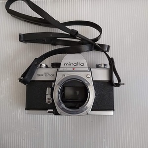 ●[現状品] ミノルタ Minolta SRT 101 35mm 一眼レフフィルムカメラ シルバーボディのみ 1378910