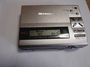 SHARP ポータブルMDレコーダー　　MD-MS200S　動作品 　充電池付き