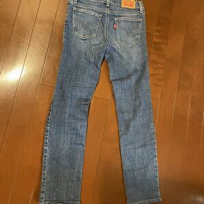 【USED 】リーバイス SLIMMING SLIM 26 ストレッチ LEVIの画像4