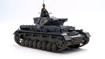 タミヤ　1/35　Ⅳ号戦車F型　完成品　ケース付き_画像7