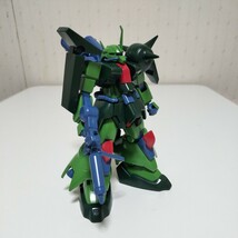 HGUC　ザクⅢ改　完成品　ガンプラ　ガンダム　ザクⅢ　HG　ガンダムZZ　Zガンダム　プラモデル_画像3