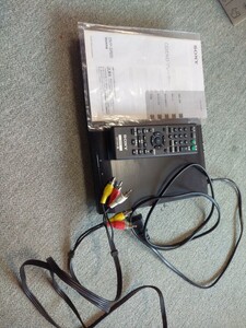 SONY CD/DVD　DVP-SR20プレーヤー中古リモコン、音声、映像ケーブル、取説付き