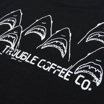 未使用 TROUBLE COFFEE Co. トラブルコーヒー 半袖 Shark Tシャツ ユース size L #18359 送料360円 サーフ ジュニア キッズ サメ プリント_画像6