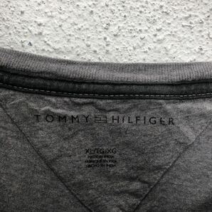 中古 古着 TOMMY HILFIGER 半袖 ロゴ Tシャツ XL トミーヒルフィガー グレー ネイビー ビッグサイズ 古着卸 アメリカ仕入 a604-5195の画像7