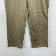 DOCKERS チノパンツ W40 ドッカーズ ベージュ ビッグサイズ クラシックフィット 古着卸 アメリカ仕入 2311-476_画像3