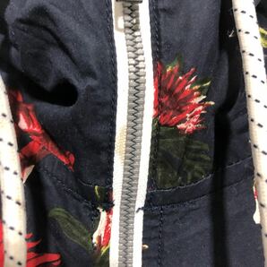 DENIM&FLOWER コットン ジャケット L ブラック ホワイト レッド フーディー ジップアップ 花 総柄 薄手 古着卸 アメリカ仕入 a512-5552の画像4