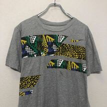 NIKE 半袖 ロゴ Tシャツ ナイキ S グレー イエロー ドライフィット プリント クルーネック 古着卸 アメリカ仕入 a604-6484_画像2