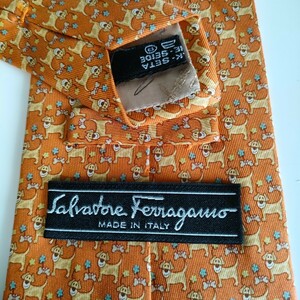 Salvatore Ferragamo(サルヴァトーレフェラガモ)ネクタイ123