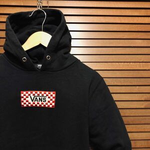 VANS / バンズ　チェッカーフラッグ　ボックス　ロゴ　パーカー スウェットパーカー