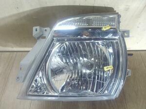  Caravan CBF-DSGE25 left headlight head light Super Long GX 12 person QR25DE QM1 Koito 100-24880 26060-VX50A