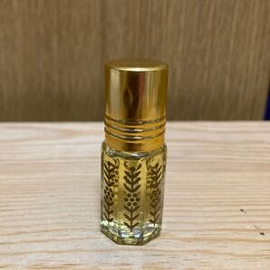 アガーセントバザー　天然香油　エジプシャンムスクゴールデンアンバー　3ml